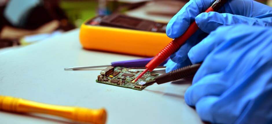 תיקון טעינה למחשב נייד